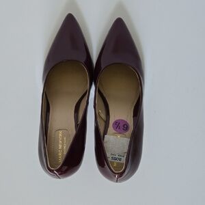 Marc New York Burgandy Heels Elegant Design